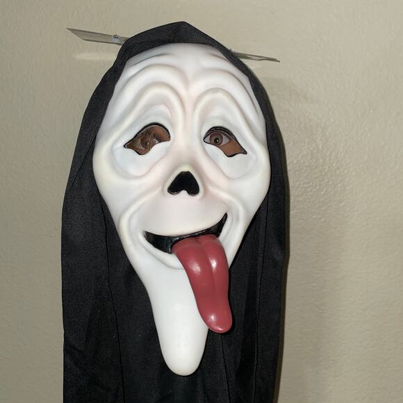 SCARY MOVIE WASSUP! GHOST FACE SPOOF HALLOWEEN MASK TONGUE NEW - Picture 2 of 3